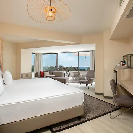 Resort Megasaray Side